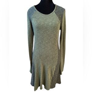 Nation Dress Size Medium Knit Fit & Flare Long-Sleeve Stretch Mini Olive Green